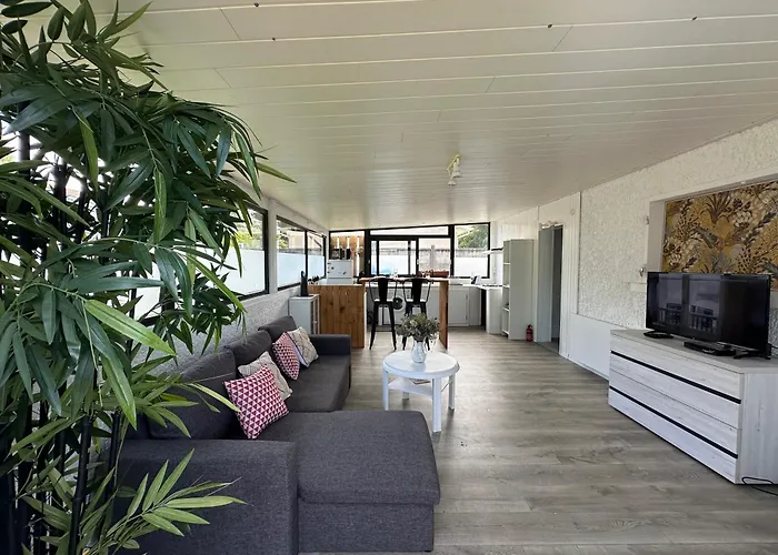 Logement Agreable Sur Le Teich